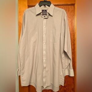 Stafford Men's Gray Shirt